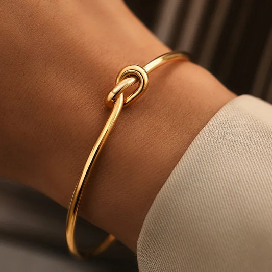 Pulsera Minimalista de Nudos Ajustable